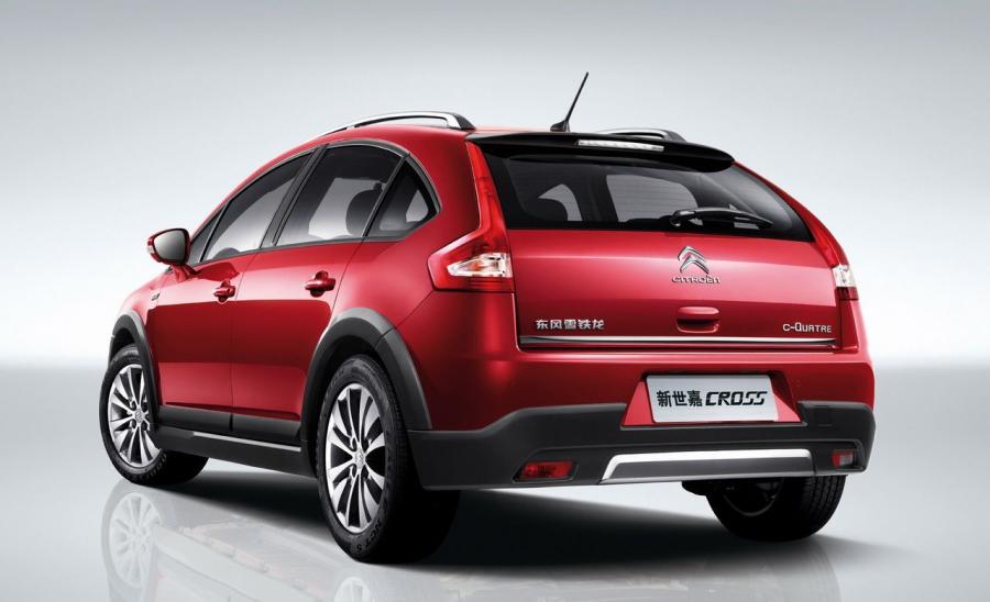  Citroen C4 Cross 2013 года  (фото 6 из 17)